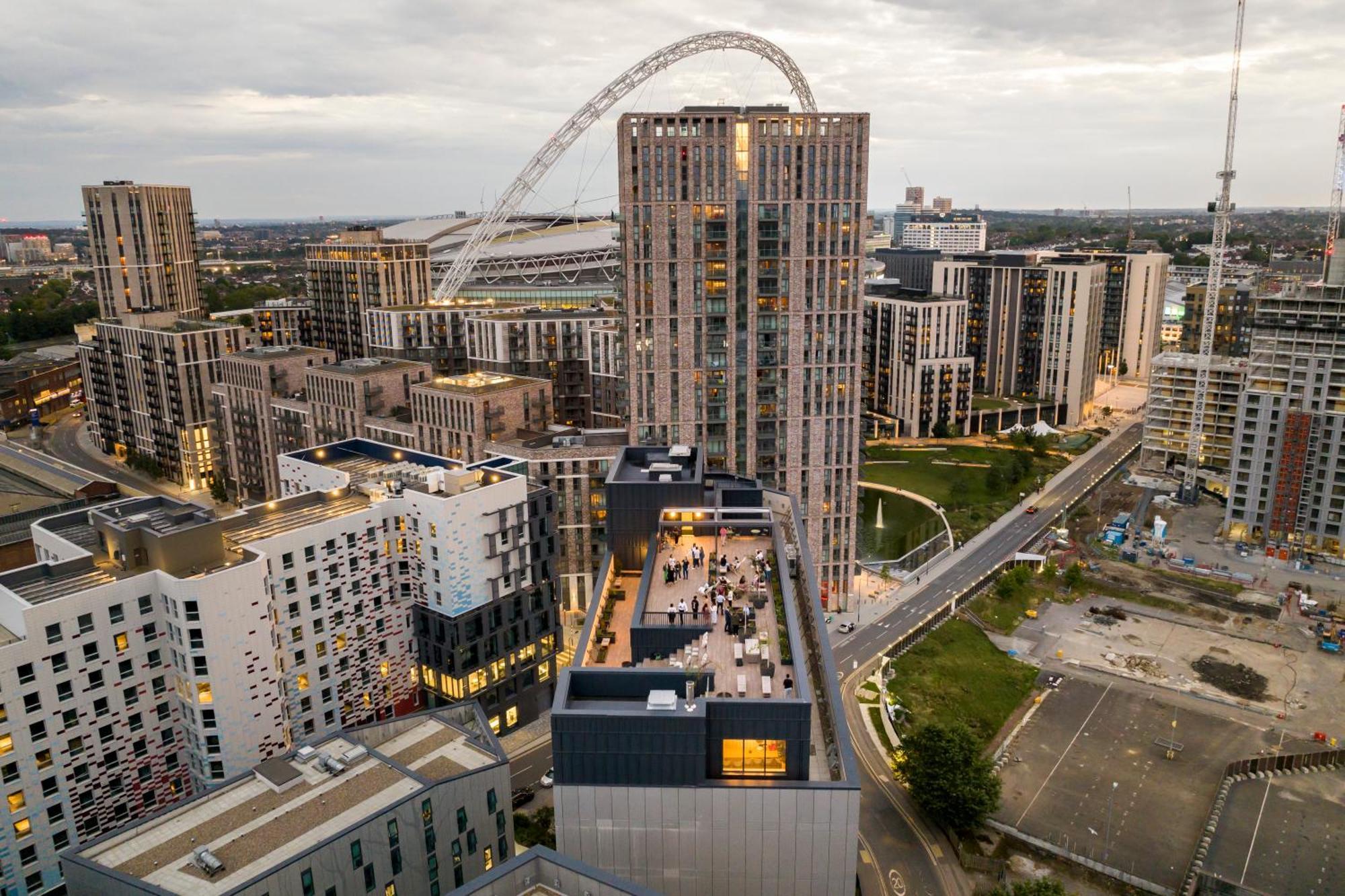 Апарт отель Ark Wembley Лондон Экстерьер фото